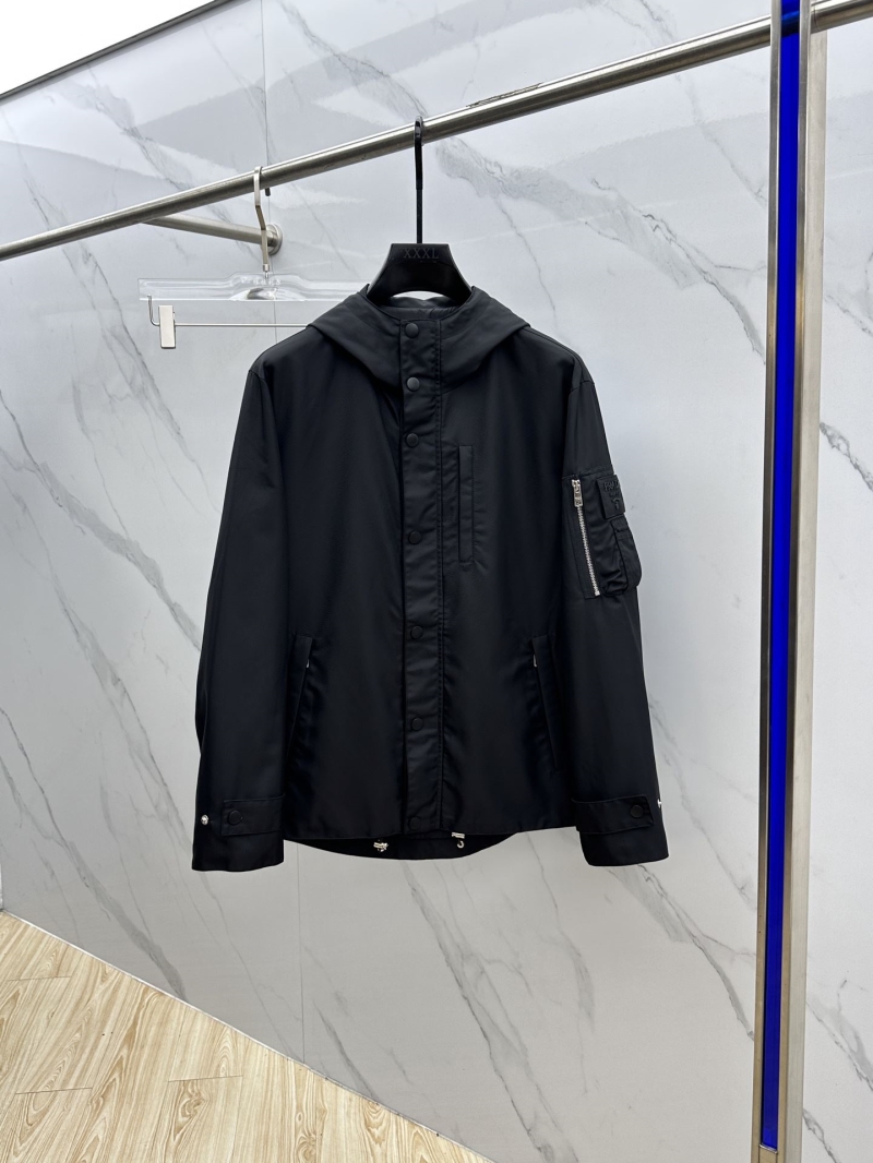 Pra*a outwear